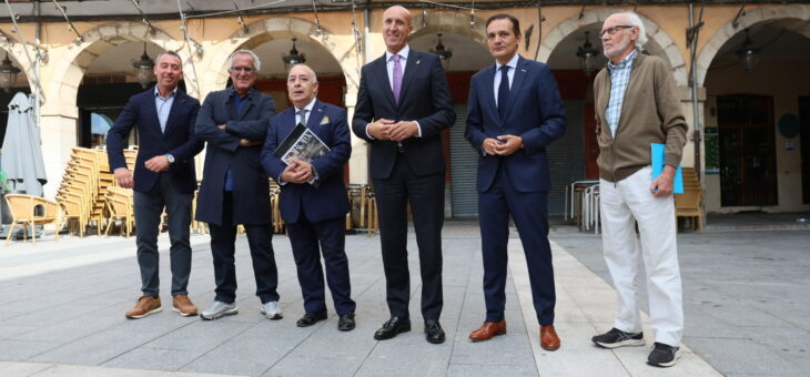 Casa Botines tiene su lugar de origen en la Plaza Mayor