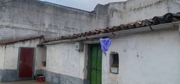 ‘El reto de quedarse’, de Sara Lassalle, se alza con el Premio del Público MicroSaberes