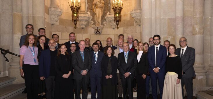 Casa Botines asiste a la inauguración de la Torre de Jesucristo en la Sagrada Familia con la presencia del papa León XIV